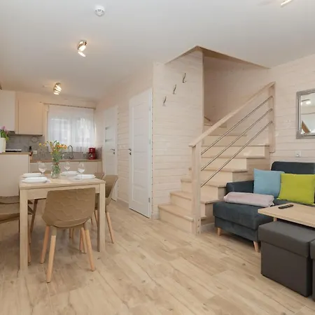 Semesterbostad Kotwica-pobierowo Bukowa 6 Pobierowo